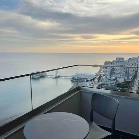 Sea View Apartment/ Promenade شقة *