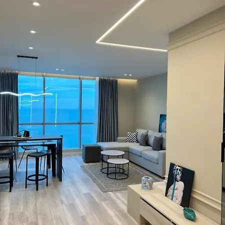 Sea View Apartment/ Promenade Апартаменты Дуррес