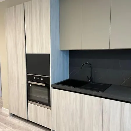 Sea View Apartment/ Promenade