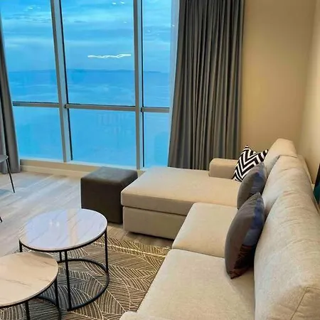 Sea View Apartment/ Promenade *