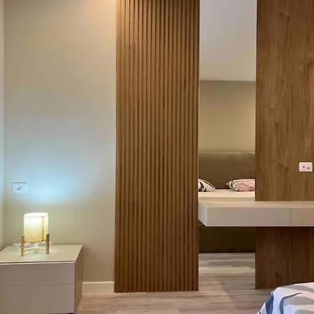 Апартаменты Sea View Apartment/ Promenade Дуррес