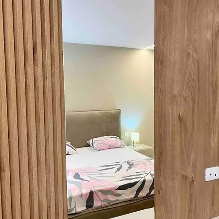 شقة Sea View Apartment/ Promenade *