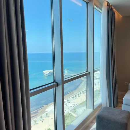 Sea View Apartment/ Promenade