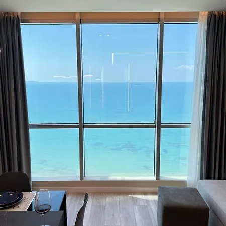 Sea View Apartment/ Promenade Апартаменты Дуррес